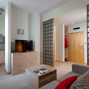 3* Aparthotel Media Park