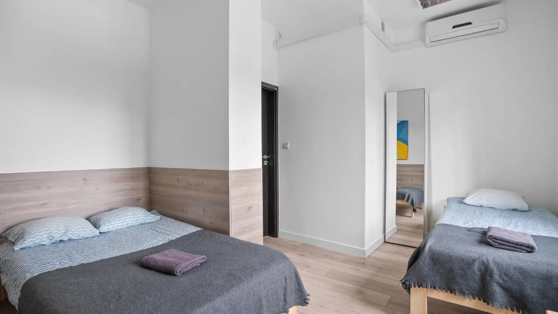 Hostel Sport Rooms I Chodakowska Warszawa