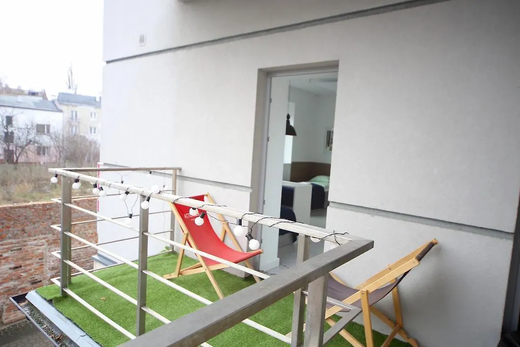 Hostel Sport Rooms I Chodakowska Warszawa